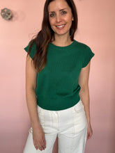 Load image into Gallery viewer, evergreen cap sleeve top