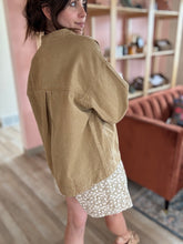 Load image into Gallery viewer, camel cotton denim chore jacket