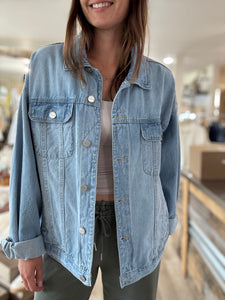 oversized light boyfriend denim jacket