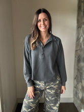 Load image into Gallery viewer, hidden baggy camo pants