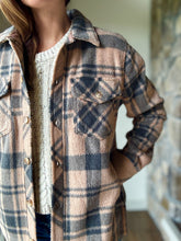 Load image into Gallery viewer, pecan + black plaid santa fe jacket