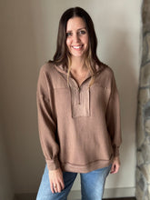 Load image into Gallery viewer, latte ribbed quarter zip