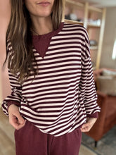Load image into Gallery viewer, vintage wine striped pullover