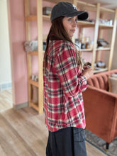 Load image into Gallery viewer, red plaid flannel shirt