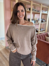 Load image into Gallery viewer, mocha contrast trim sweater