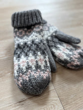 Load image into Gallery viewer, grey, blush + ivory nordic mittens