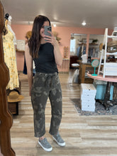 Load image into Gallery viewer, camouflage barrel drawstring pants