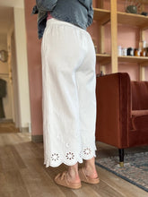 Load image into Gallery viewer, white eyelet hem culottes