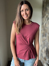 Load image into Gallery viewer, merlot twist pleated top