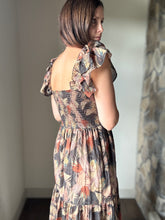 Load image into Gallery viewer, olive daydreamer smocked dress