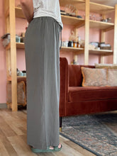 Load image into Gallery viewer, willow wide leg trousers
