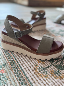 dark taupe suede + rope mixed chunky sandal