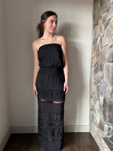 Load image into Gallery viewer, black crochet strapless maxi dress