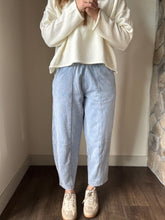 Load image into Gallery viewer, vintage blue barrel joggers