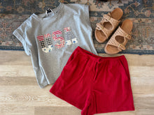 Load image into Gallery viewer, USA floral patchwork soft grey tee