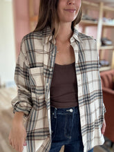 Load image into Gallery viewer, campfire flannel