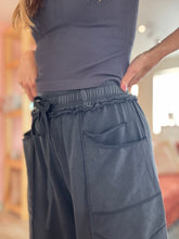 Load image into Gallery viewer, onyx mineral washed barrel pants | S-3XL