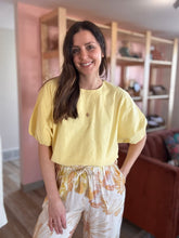 Load image into Gallery viewer, lemon bubble hem cotton blouse