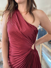 Load image into Gallery viewer, merlot satin pleated one shoulder midi dress