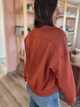 Load image into Gallery viewer, scout rust scuba sweatshirt