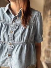 Load image into Gallery viewer, denim tiered collared top