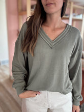 Load image into Gallery viewer, lola long sleeve sage pullover