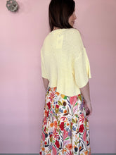 Load image into Gallery viewer, butter yellow half sleeve button cardi
