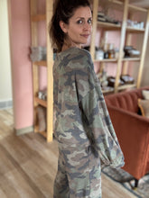 Load image into Gallery viewer, soft comfy camo pullover