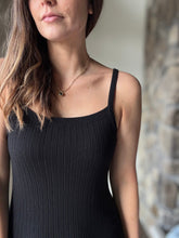 Load image into Gallery viewer, off the grid black ribbed midi dress