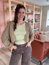 Load image into Gallery viewer, mocha cotton cropped cardigan