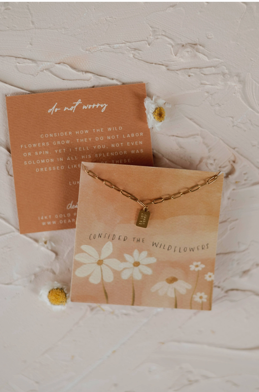 do not worry mini tag necklace