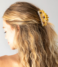 Load image into Gallery viewer, natural life sunflower hair claw clip
