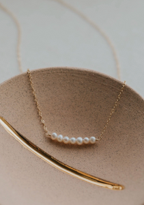 hello adorn 7 pearl linked necklace