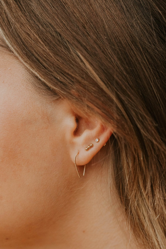 hello adorn twisted tiny horseshoe earrings