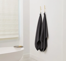 Load image into Gallery viewer, geometry waffle bath towel | 3 colors