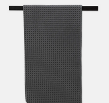 Load image into Gallery viewer, geometry waffle bath towel | 3 colors