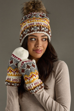 Load image into Gallery viewer, ivory, red + gold pom beanie