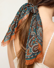Load image into Gallery viewer, natural life printed cotton bandana - charcoal classic