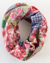 Load image into Gallery viewer, natural life full boho bandeau pink vintage treasure patchwork