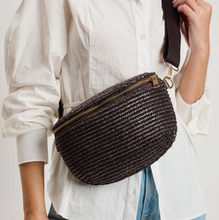 Load image into Gallery viewer, chocolate woven belt bag
