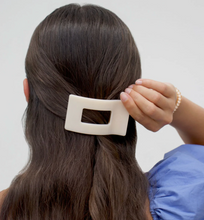 Load image into Gallery viewer, teleties flat rectangle claw clip