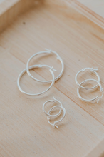 Load image into Gallery viewer, hello adorn bold hoops 14mm