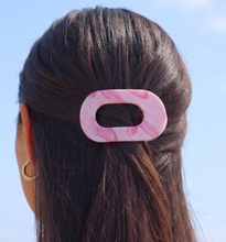Load image into Gallery viewer, teleties flat round claw clip | 7 colors | 4 sizes