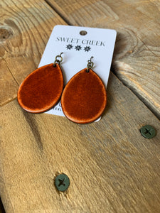 sweet creek mini classic teardrop leather earrings | 9 colors