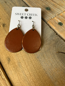 sweet creek mini classic teardrop leather earrings | 9 colors