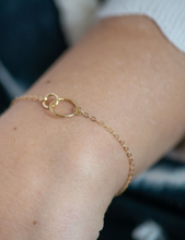 Load image into Gallery viewer, hello adorn tiny links dainty bracelet