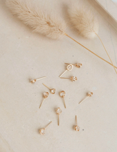 Load image into Gallery viewer, hello adorn herkimer diamond quartz stud earrings