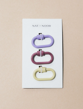 Load image into Gallery viewer, NAT + NOOR mini lock keychain in petals